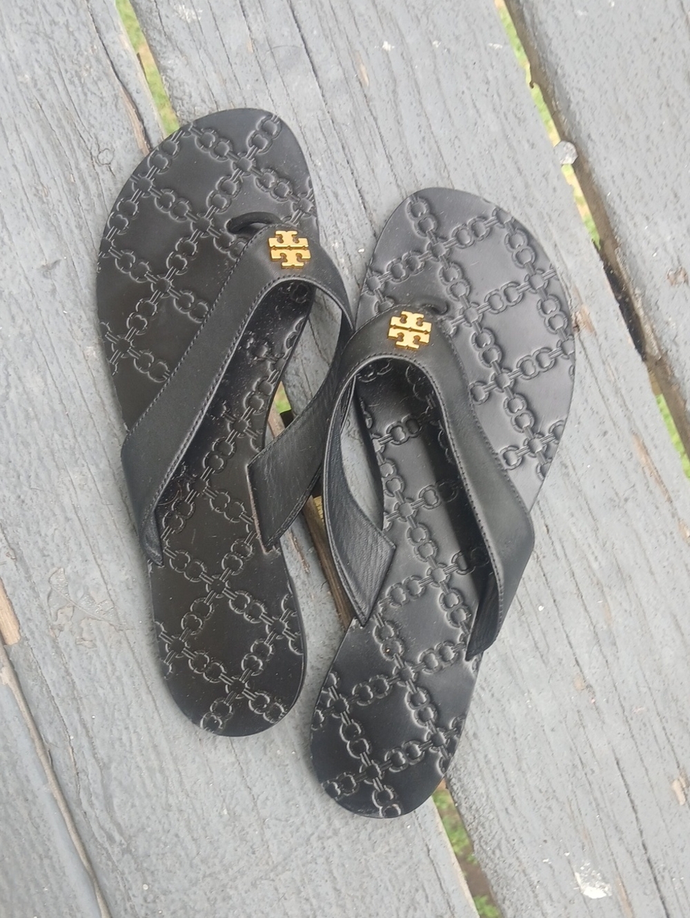 Tory Burch Black Leather Logo Thong Sandals with Gold Emblem